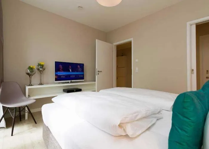 Westend, App 03 דירה